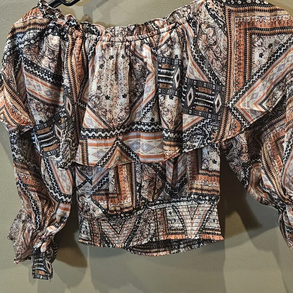 Worn once multi colored blouse - Picture 2 of 5